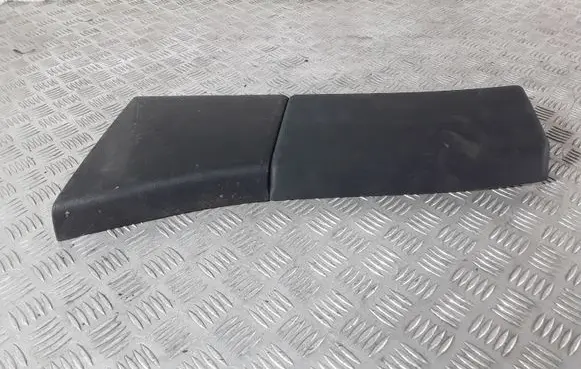 Land Rover Range Rover L322 (B) pillar trim (bottom) 51478268851