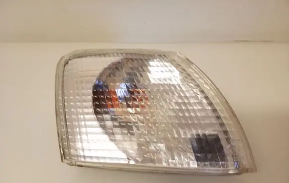 Volkswagen PASSAT B5 Front indicator light 185103B