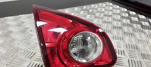 Nissan Qashqai Tailgate rear/tail lights