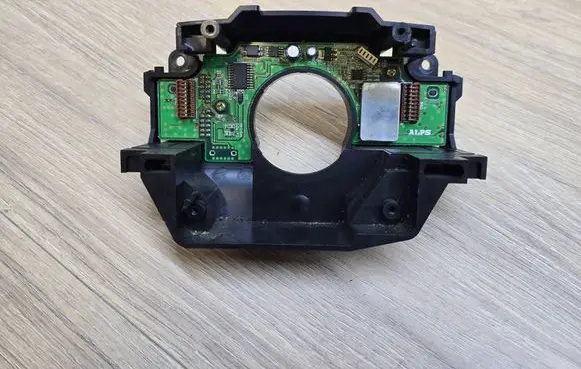 Volvo XC90 Steering angle sensor 817398