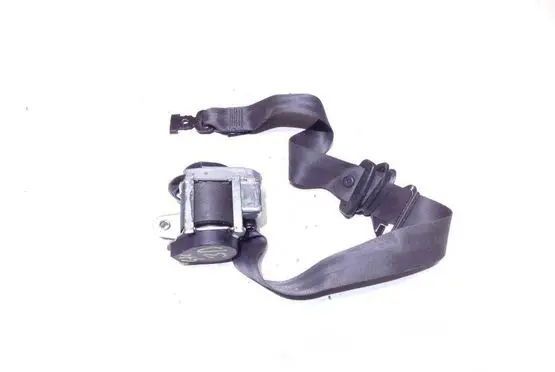 Opel Astra J Front seatbelt 13443553 628317800 13442067