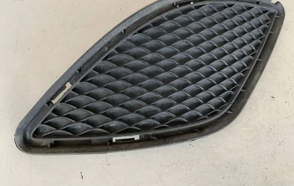 Mercedes-Benz CLA C117 X117 W117 Front bumper lower grill A1178850422