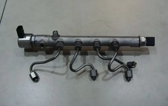 Mercedes-Benz Sprinter W906 Fuel main line pipe