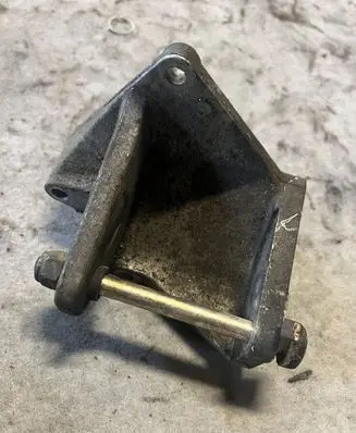 Generator/alternator bracket