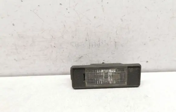 Nissan Primera Number plate light