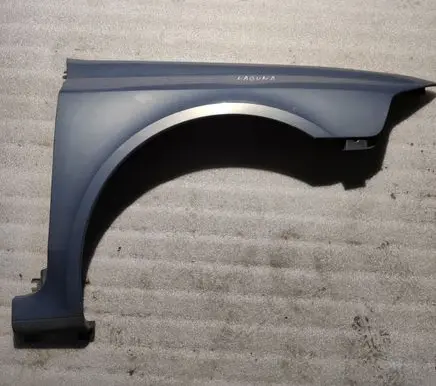 Renault Laguna II Fender