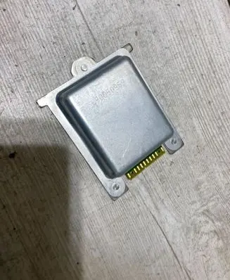 Opel Crossland X Xenon control unit/module L90090608 0050970