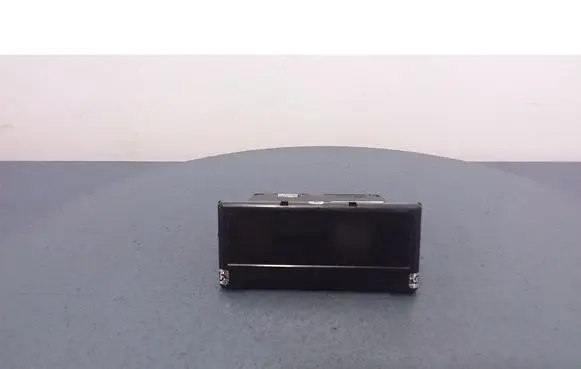 Volvo S40 Radio/CD/DVD/GPS head unit 30797719