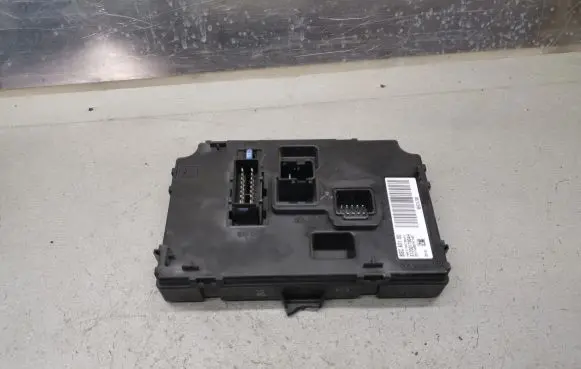 Peugeot 407 Fuse module 9656147980 BSCA0100 S120017004H