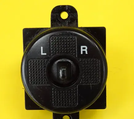 KIA Rio Wing mirror switch 621W10090 601W0291