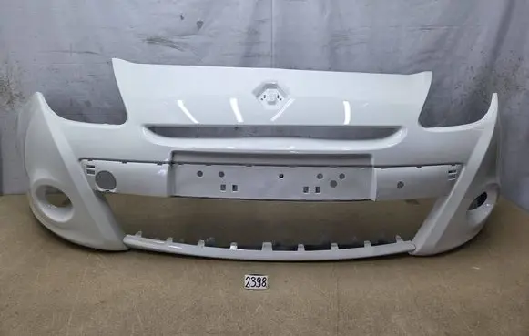 Renault Clio III Front bumper PA2005928 620222224 8200799930