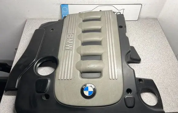 BMW 7 E65 E66 Engine cover (trim) 7788908