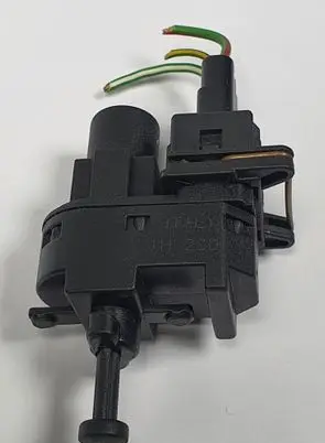 Mercedes-Benz S W220 Brake pedal sensor switch 11123D