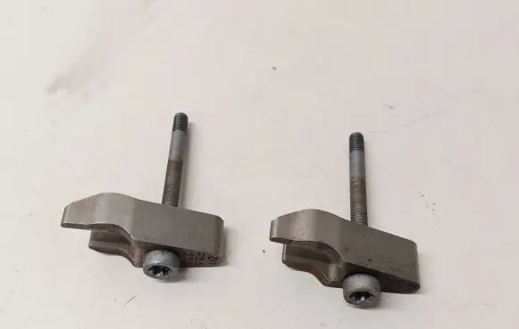 Mercedes-Benz CLA C117 X117 W117 Fuel Injector clamp holder A6510160438