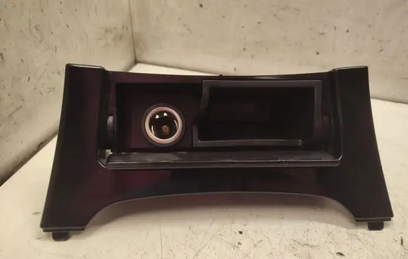 Opel Insignia A Car ashtray 13320460