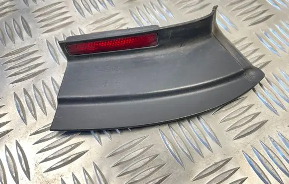 Rear tail light reflector
