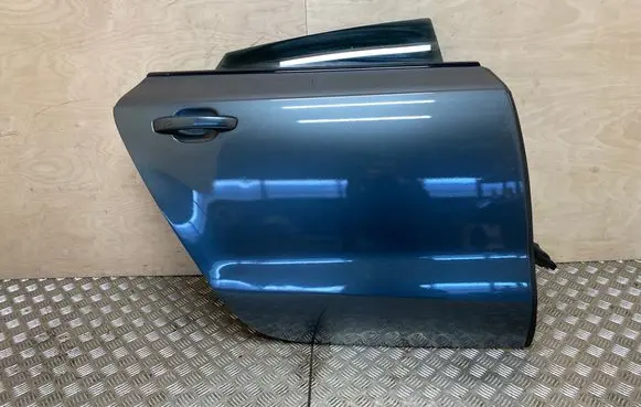 Audi A7 S7 4G Rear door