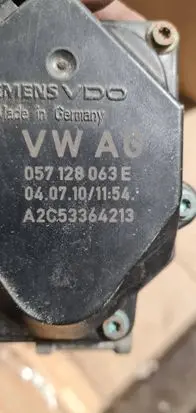 Audi A8 S8 D4 4H Throttle valve 057128063E A2C53364213 57128063H