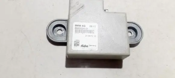 BMW 5 E60 E61 Antenna control unit 693502401 21367510