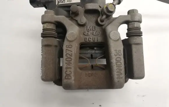 Hyundai Tucson TL Rear brake caliper