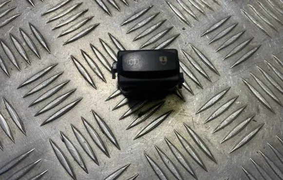 Renault Megane II Central locking switch button 2648802 002446B 314611D