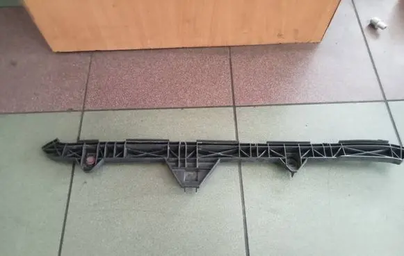 Toyota Avensis T250 Rear bumper mounting bracket 5257505050