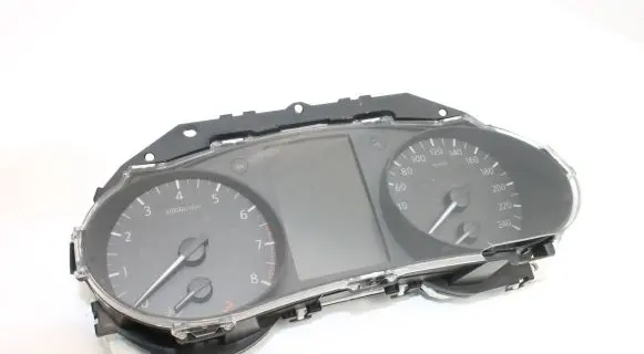 Nissan Qashqai Speedometer (instrument cluster)