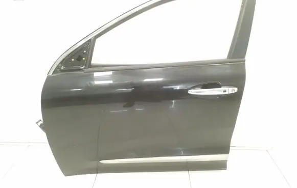 KIA Niro Front door