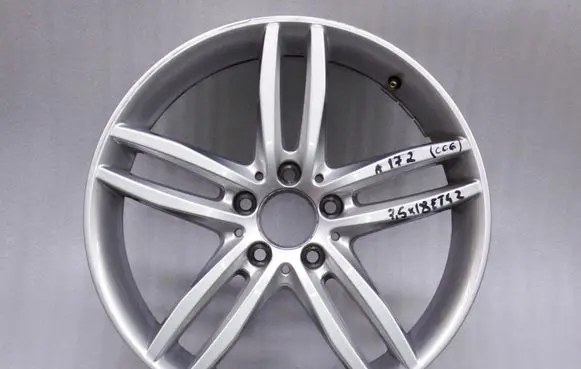 Mercedes-Benz SLK R172 R18 alloy rim 