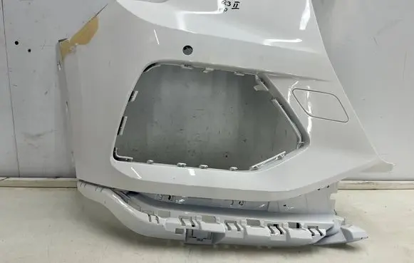 Audi Q3 F3 Front bumper corner part panel trim 83A807438
