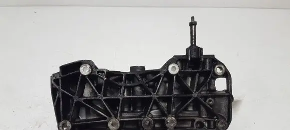 Generator/alternator bracket
