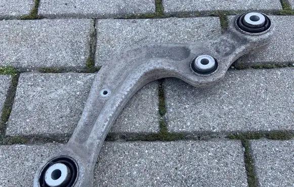 Audi Q5 SQ5 Rear control arm 4M0505361G 4M0505323G
