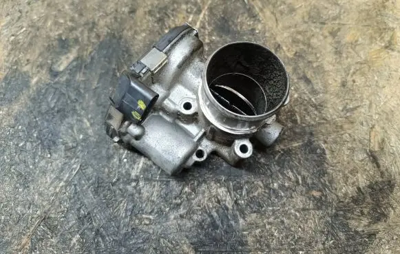 KIA Ceed Throttle valve 351002A600 0280750612