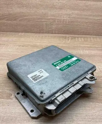 Audi A4 S4 B5 8D Engine control unit/module ECU 8A0907401B 0281001185