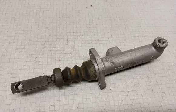 Audi 100 S4 C4 Clutch master cylinder 4A1721401