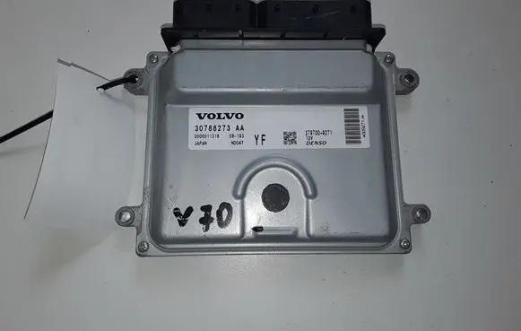 Volvo V70 Engine control unit/module 30788273