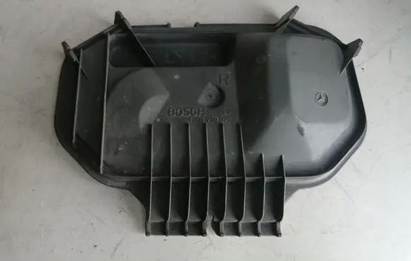 Mercedes-Benz E W124 Headlight/headlamp dust cover 1305239025