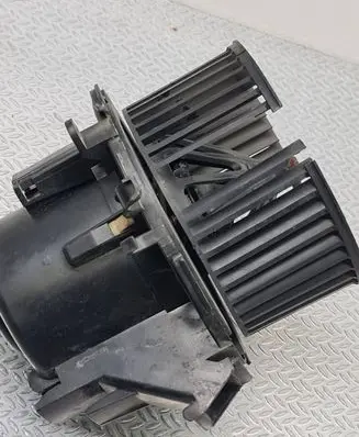 Renault Master II Heater fan/blower H6868