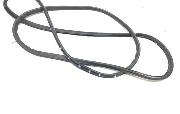 KIA Sorento Rubber seal rear door 