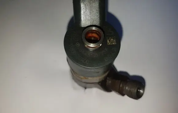 Hyundai Tucson LM Fuel injector 0445110258