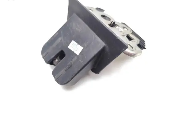 Tailgate/trunk/boot lock/catch/latch