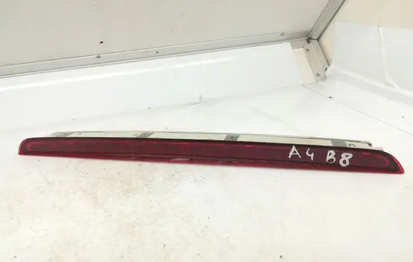 Audi A4 S4 B8 8K Third/center stoplight 8K9945097
