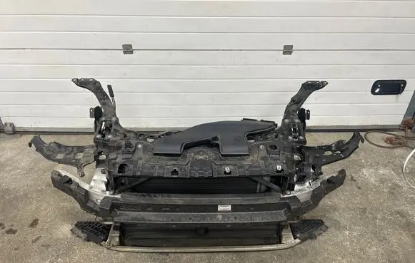 Mini Clubman F54 Radiator support slam panel 8645861 7636070 10031013D