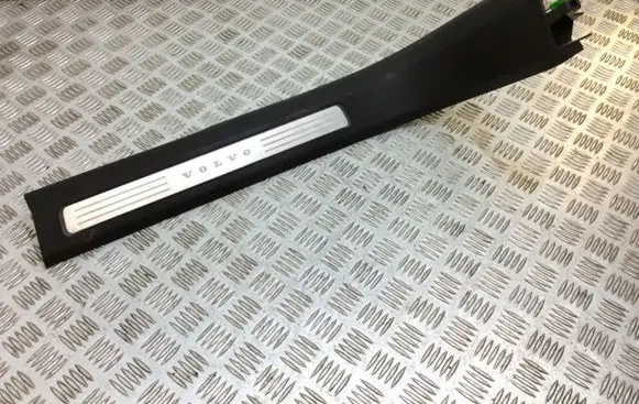 Volvo XC90 Front sill trim cover 31363649