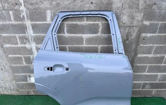 Volvo XC60 Rear door 
