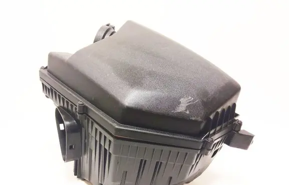 Volvo S80 Air filter box 30748207