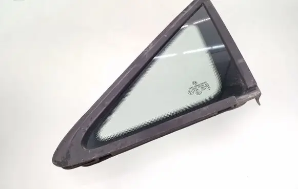Volkswagen Caddy Front triangle window/glass 2K5845411 43R001057 AS2