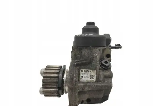 Volkswagen Tiguan Fuel injection high pressure pump 0445010514
