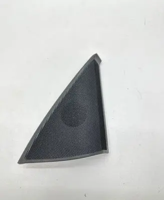 Mercedes-Benz C W204 Side speaker trim/cover A2047200248 A2118200202