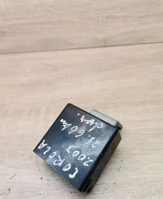 Toyota Corolla E120 E130 Other relay 8865002330 MB2773001010